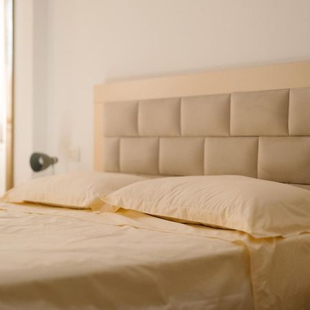 Rs Place 1-Bedroom Apartment Tirana Eksteriør billede