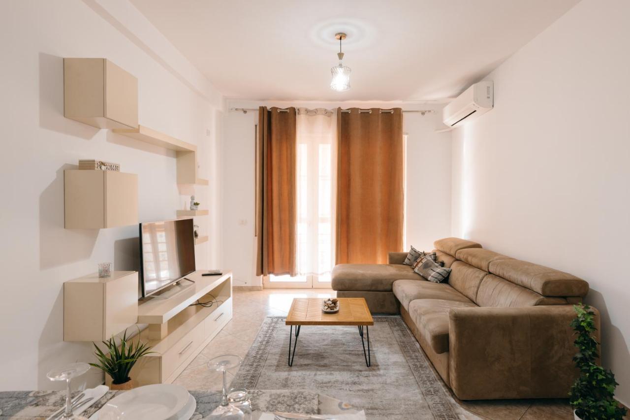 Rs Place 1-Bedroom Apartment Tirana Eksteriør billede