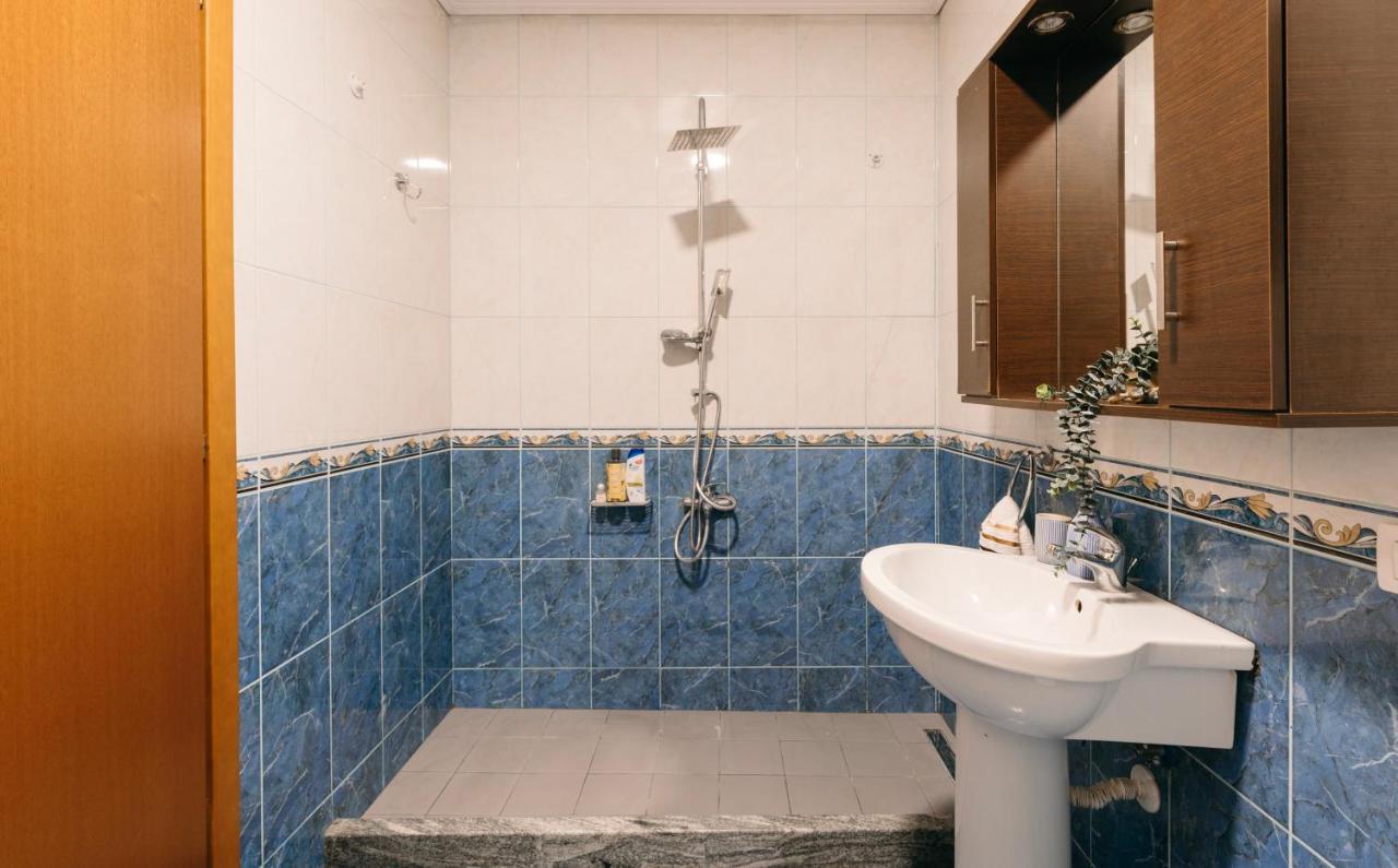 Rs Place 1-Bedroom Apartment Tirana Eksteriør billede
