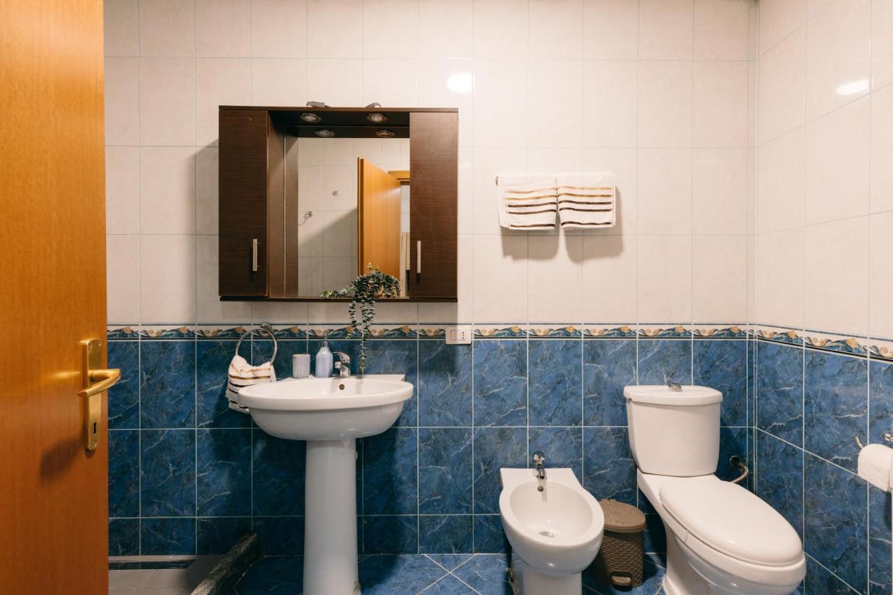 Rs Place 1-Bedroom Apartment Tirana Eksteriør billede